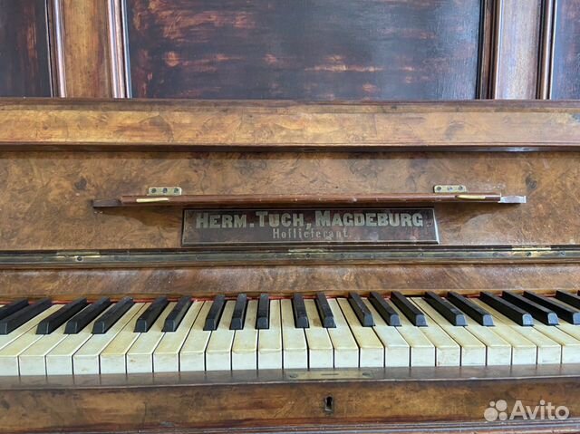 Пианино Herm.Tuch,Magdeburg