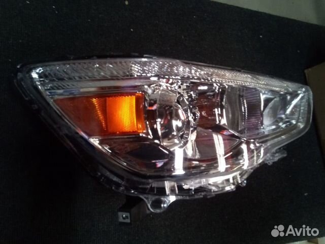 Mitsubishi asx 2011 фара правая Mitsubishi asx 2011 фара правая