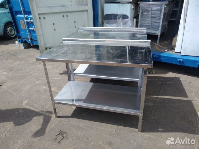 Стол из нержавейки в общепит 1200/600 Стол из нержавейки в общепит 1200/600