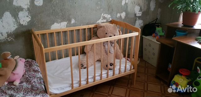 Кровать детская с матрасом