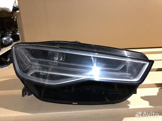 Фара правая Audi A6 C7 Matrix