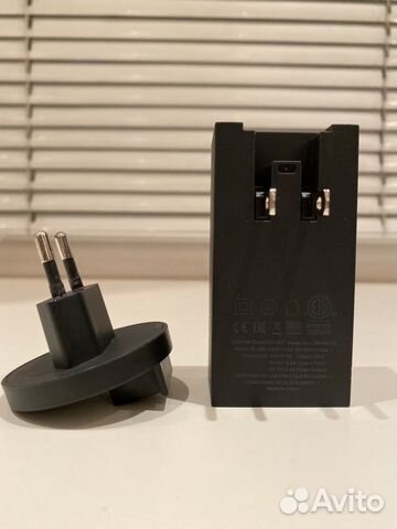 Зарядка Native Union Smart 4 Charger 5.4 A Зарядка Native Union Smart 4 Charger 5.4 A