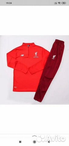 Спортивный костюм New Balance Ливерпуль Спортивный костюм New Balance Ливерпуль
