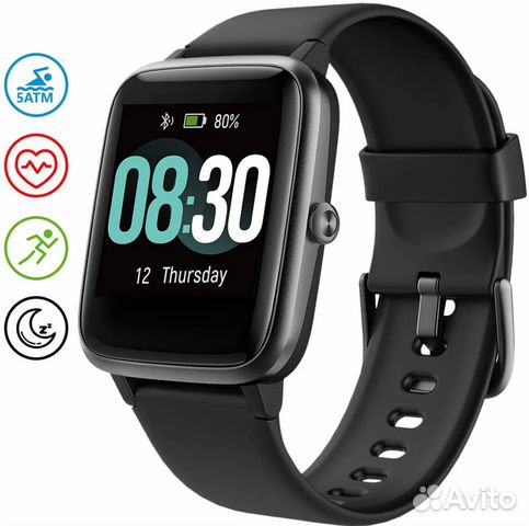smart watch with fitness tracker