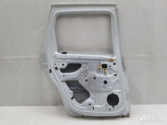 Дверь задняя левая Renault Duster 1