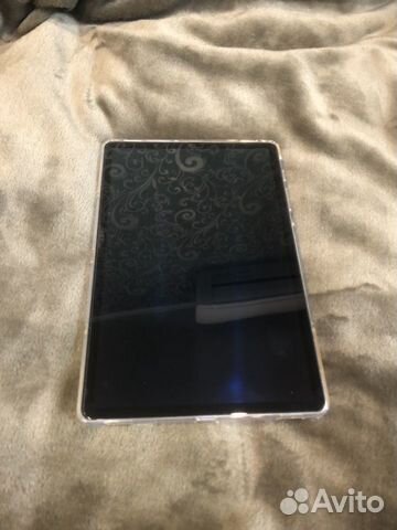 Продаю планшет samsung Tab S6