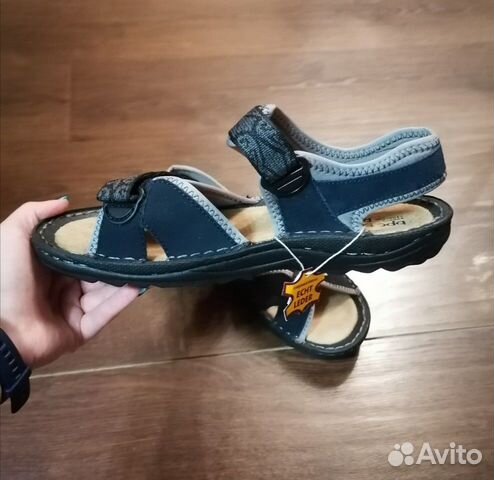 Босоножки новые 41 размер Босоножки новые 41 размер