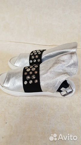 Босоножки tj collection 37,38р новые