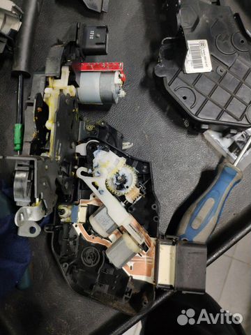 Ремонт замков дверей Land Rover/Volvo Ремонт замков дверей Land Rover/Volvo