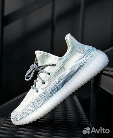 Кроссовки Кроссовки