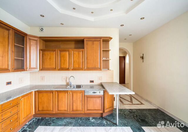 5-к квартира, 200 м², 6/6 эт. 5-к квартира, 200 м², 6/6 эт.