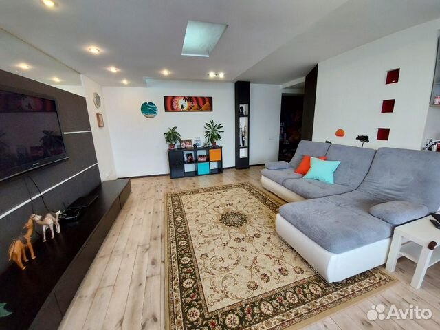 3-к квартира, 100 м², 5/6 эт.