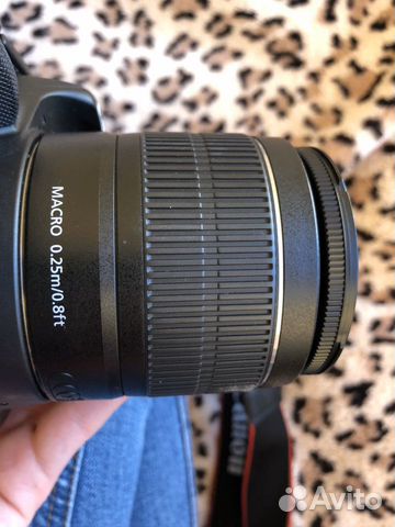 Фотоаппарат зеркальный Canon EOS 100D Фотоаппарат зеркальный Canon EOS 100D