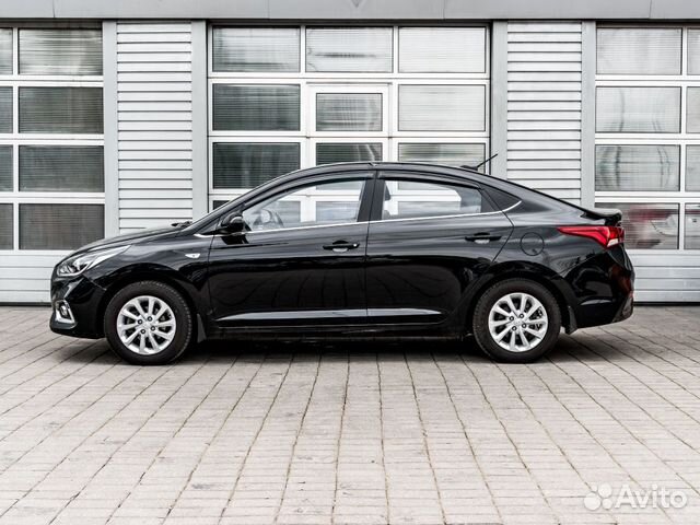 Hyundai Solaris 1.6 AT, 2017, 64 000 км Hyundai Solaris 1.6 AT, 2017, 64 000 км