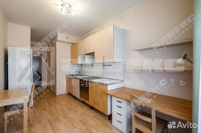 1-к квартира, 43 м², 5/10 эт.
