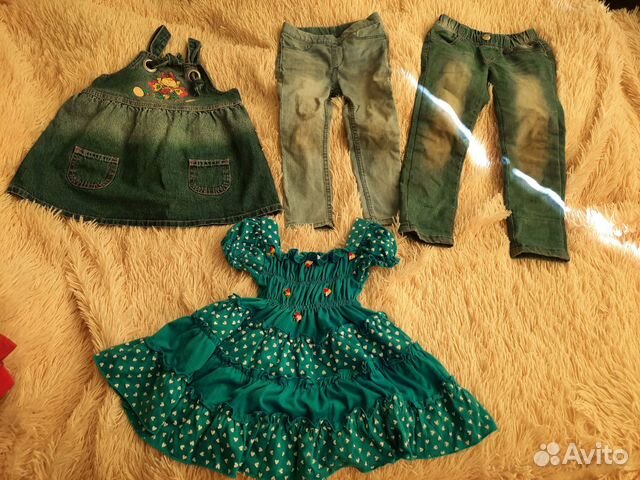 Вещи на девочку 3-5лет (платья, джинсы, футболки) Вещи на девочку 3-5лет (платья, джинсы, футболки)
