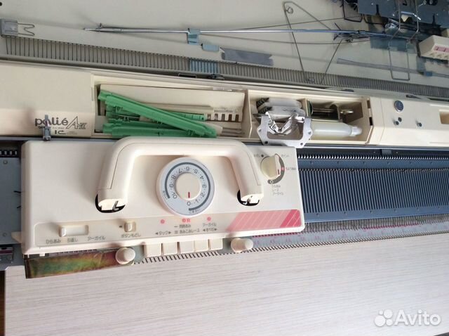 Вязальная машина Brother KH 892 Вязальная машина Brother KH 892