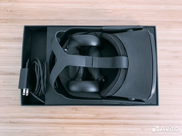Oculus Quest 64Гб
