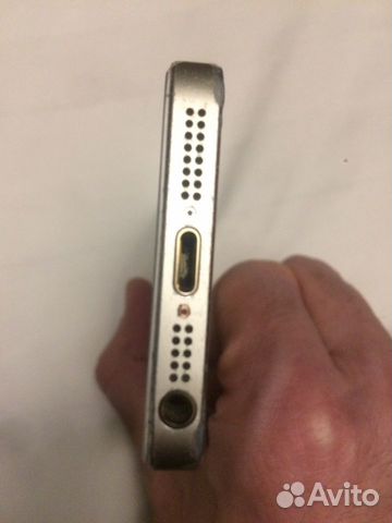 Телефон iPhone Телефон iPhone