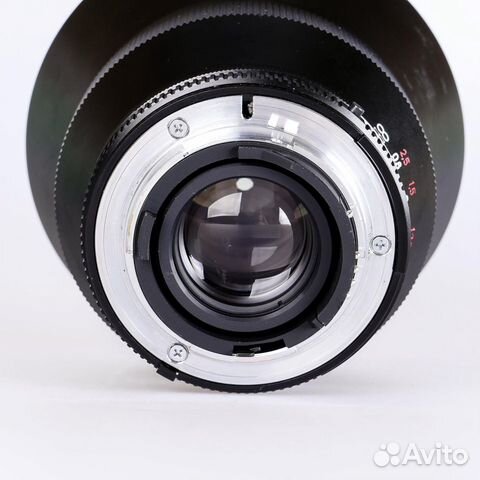 Zeiss 15mm f/2.8 T* Distagon ZF.2