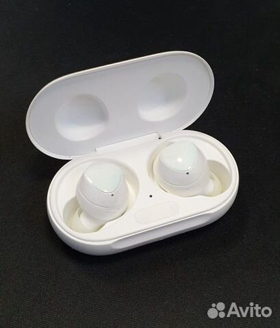 Наушники Samsung Buds+ оригинал Наушники Samsung Buds+ оригинал