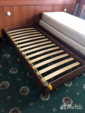 2 кровати в отличном состоянии. самовывоз 2 кровати в отличном состоянии. самовывоз