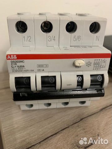 Автоматический выключатель