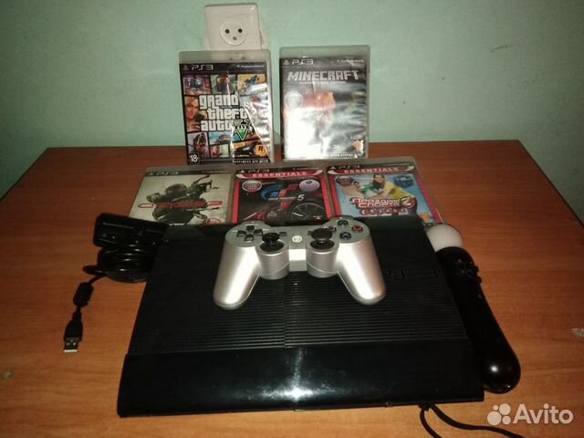Sony PS3 + PS Move + 5 игр Sony PS3 + PS Move + 5 игр