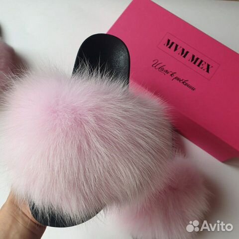 Меховые шлепанцы Меховые шлепанцы