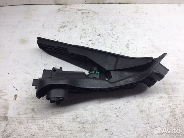 Педаль газа Volkswagen Passat Cc 2.0 tfsi Педаль газа Volkswagen Passat Cc 2.0 tfsi