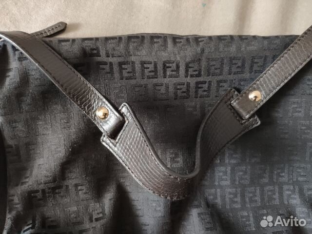 Сумка Fendi оригинальная б/у