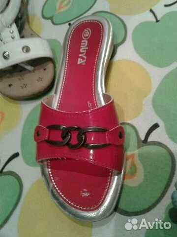 Шлепанцы Шлепанцы