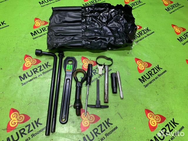 Набор инструментов Mercedes V-Class W639 112.951 Набор инструментов Mercedes V-Class W639 112.951