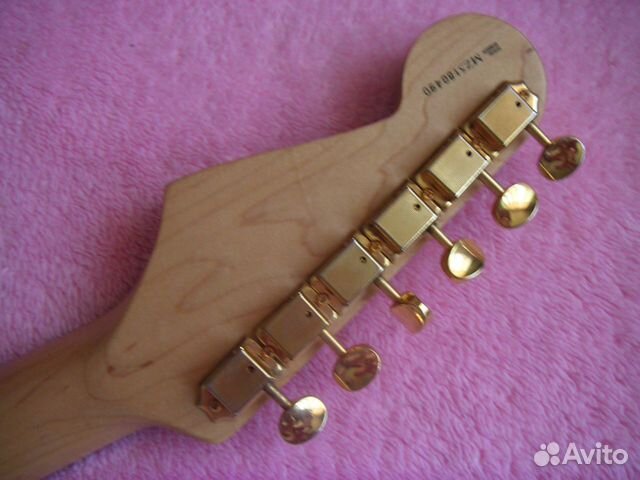 Fender Stratocaster Deluxe scalloped Fender Stratocaster Deluxe scalloped