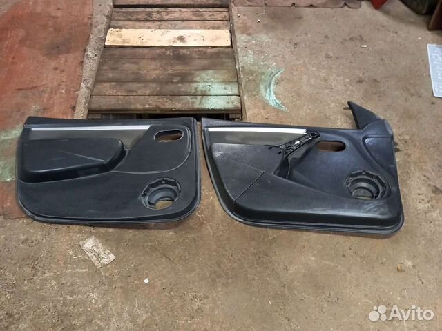 Лада Ларгус задняя передняя карты обшивки дверей