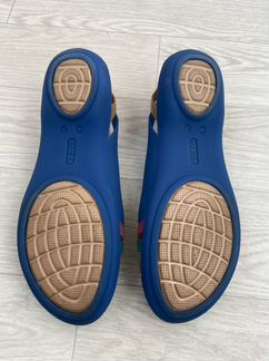 Сандалии crocs 37р