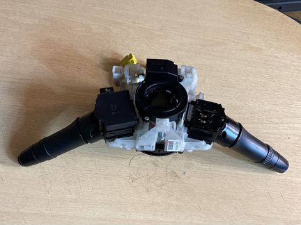 Подрулевой переключатель в сборе паджеро4