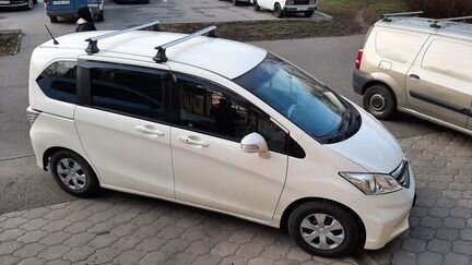 Багажник на крышу Honda Freed, крыло