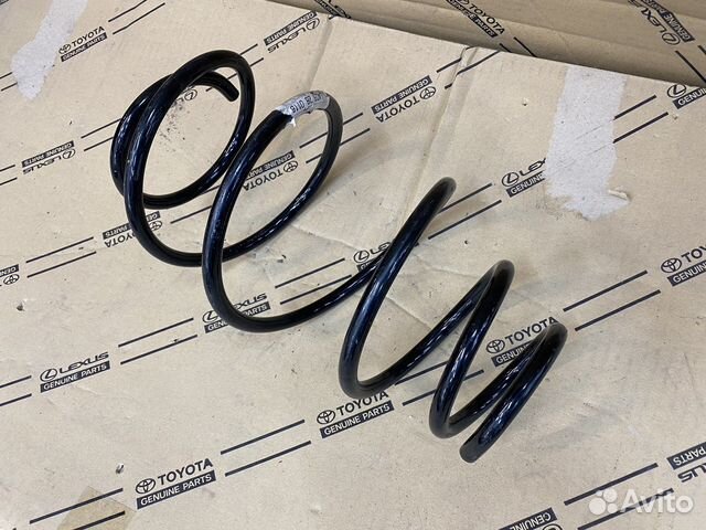 Пружина задняя Mazda MPV новая оригинал