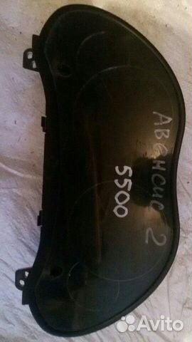 Приборная понель toyota avensis 2