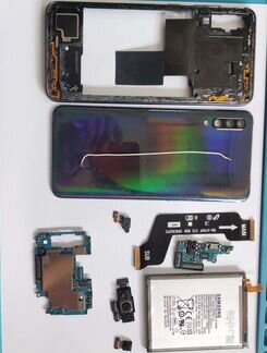 Samsung A70 разбор,на запчасти,плата,камеры,нижняя