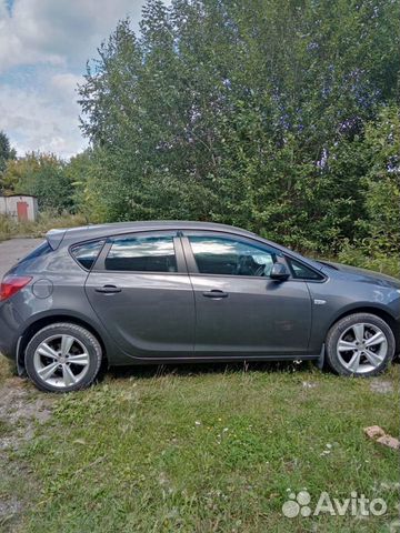 Opel Astra 1.6 МТ, 2012, 130 500 км