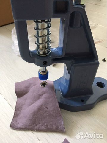 Кнопки на одежду