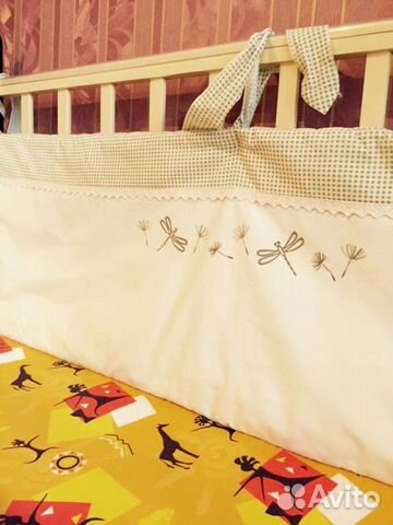 Бортики к детской кроватке