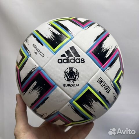 Футбольный мяч Adidas Uniforia FH7339