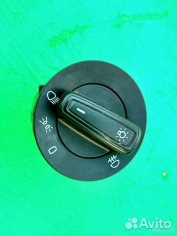 Переключатель света фар Skoda Octavia A7