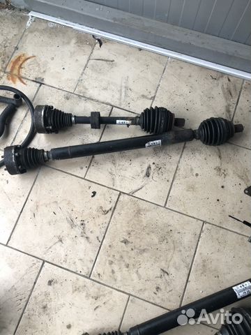 Привод полуось в сборе на Фольксваген Пассат В6