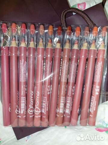 Косметические карандаши для губ Flormar с точилкой