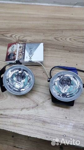 Фары туманки с лампочками в рабочем состояний