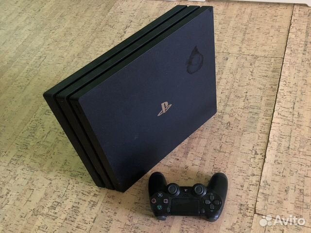 Sony PS4 pro 1tb описание